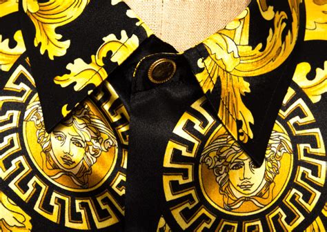 tessuti firmati versace|Gianni Versace.